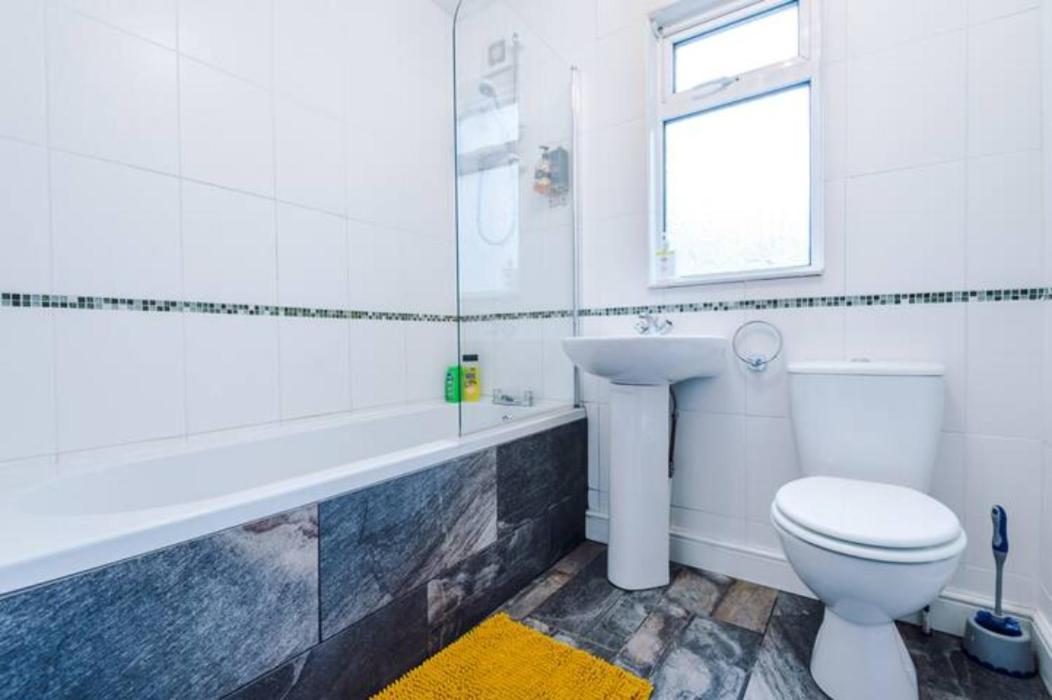 Anfield House 2 Bedroom 2 Mins From Anfield Stadium Sleeps 7 Ливерпуль Экстерьер фото