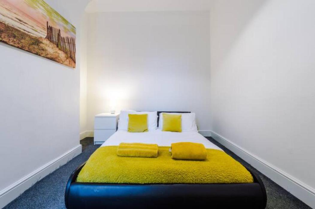 Anfield House 2 Bedroom 2 Mins From Anfield Stadium Sleeps 7 Ливерпуль Экстерьер фото